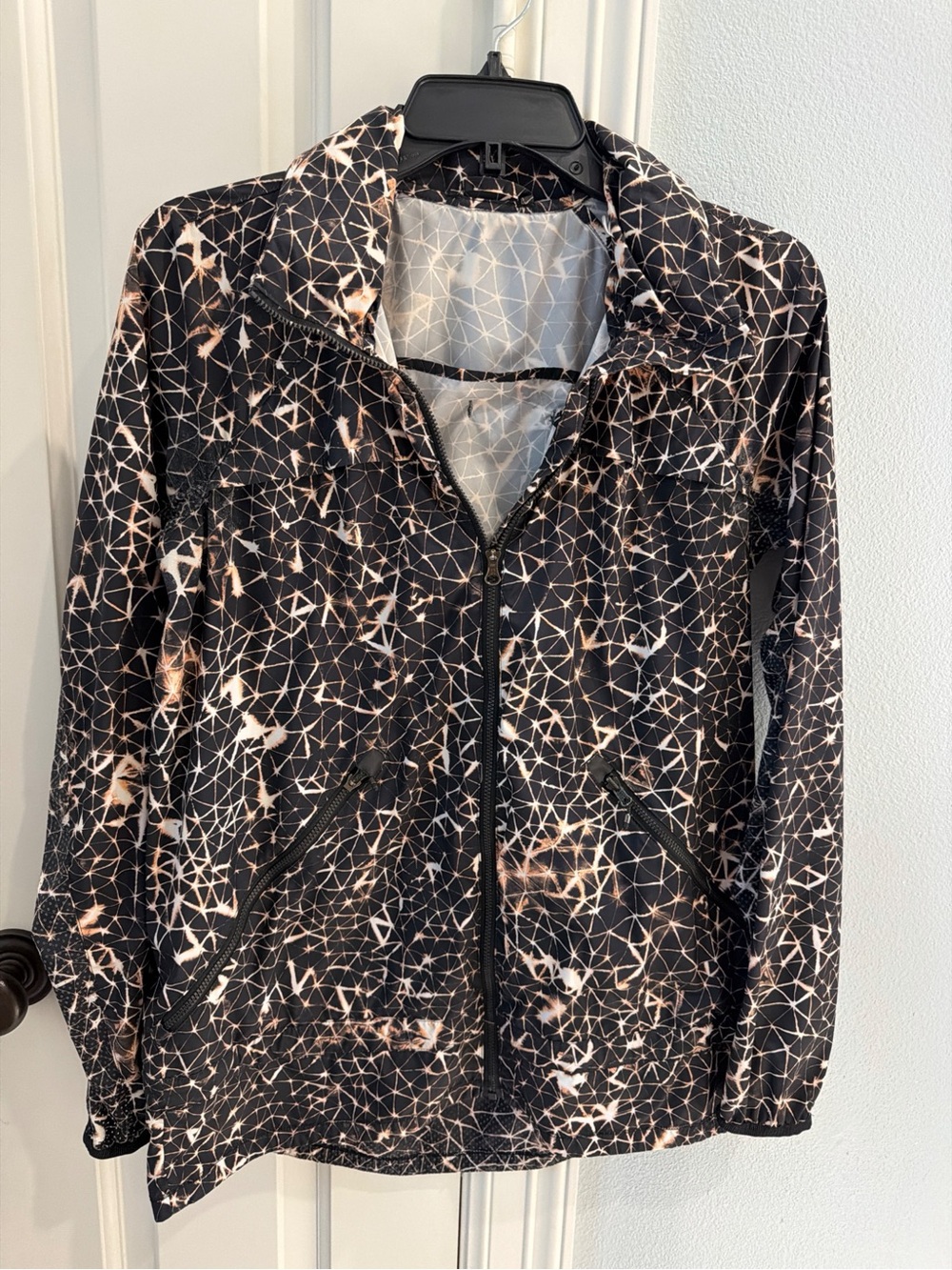 lululemon athletica Black and Cream Geometric Zip Jacket